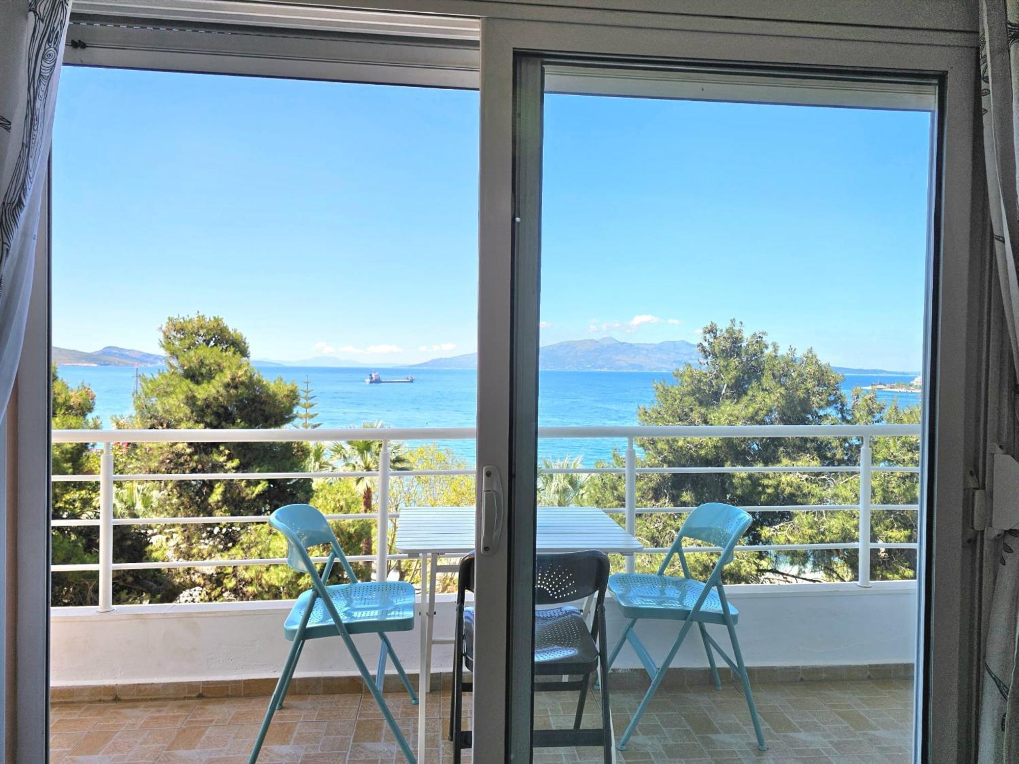 Saint Tropez * Sarande