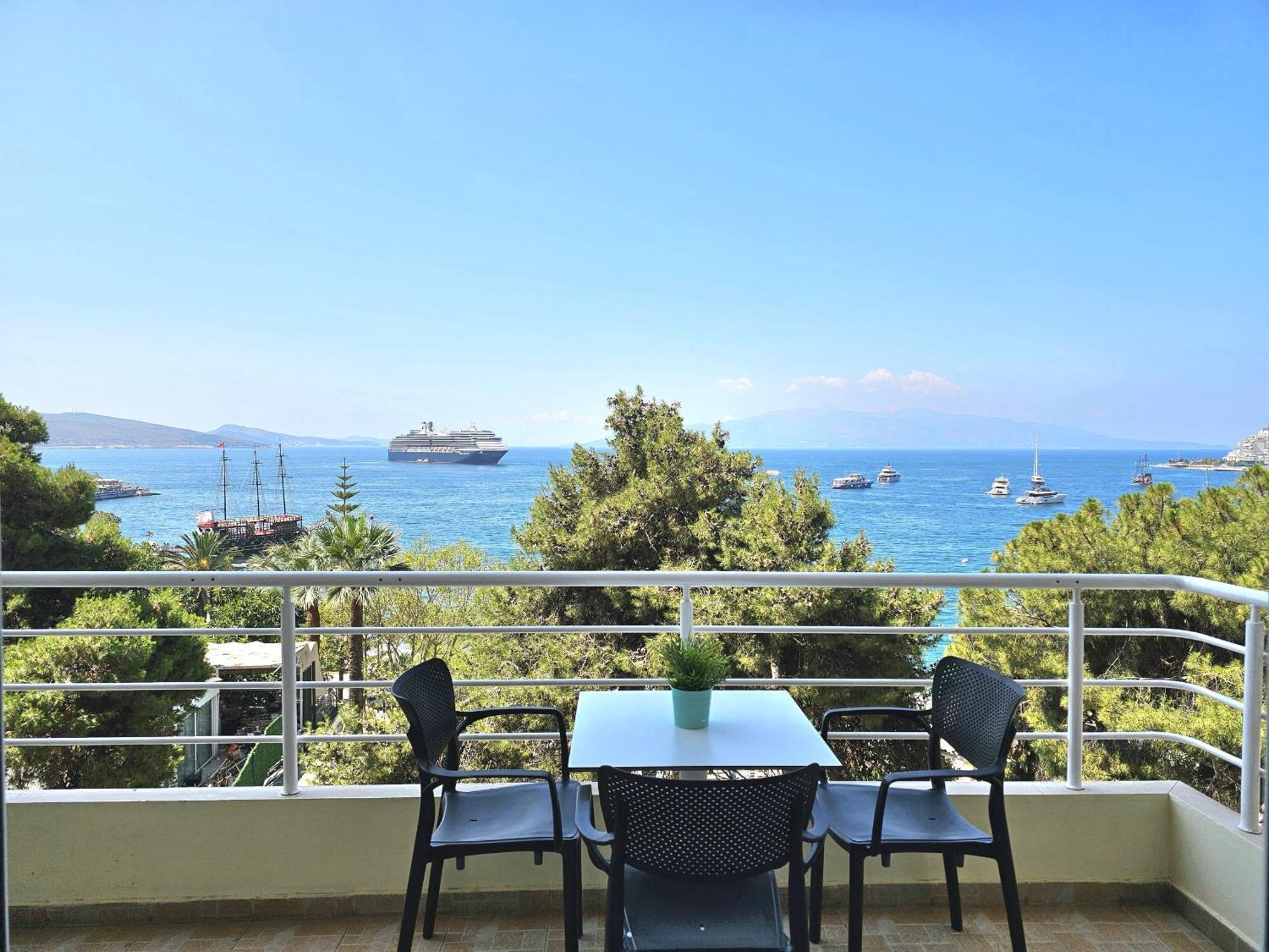 Apartment Saint Tropez Sarande